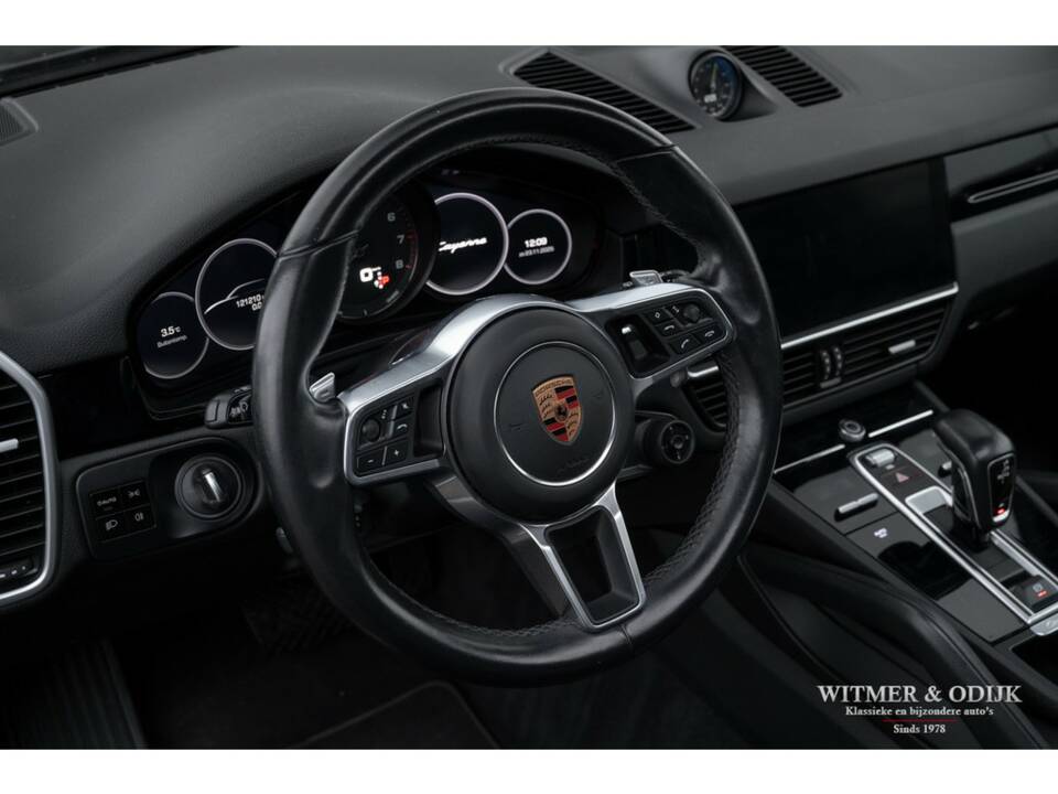 Image 8/37 of Porsche Cayenne E-Hybrid (2018)