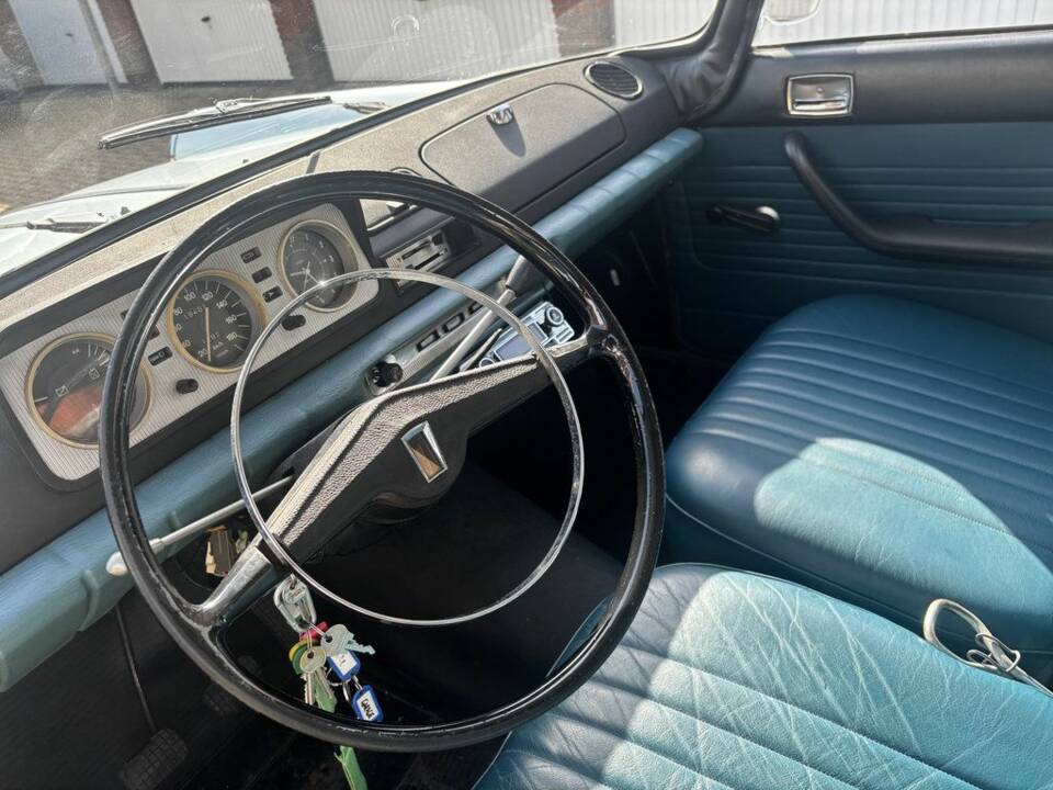 Imagen 2/8 de Peugeot 404 (1972)
