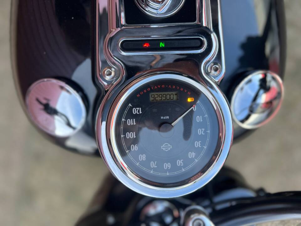 Bild 33/38 von Harley-Davidson DUMMY (2015)