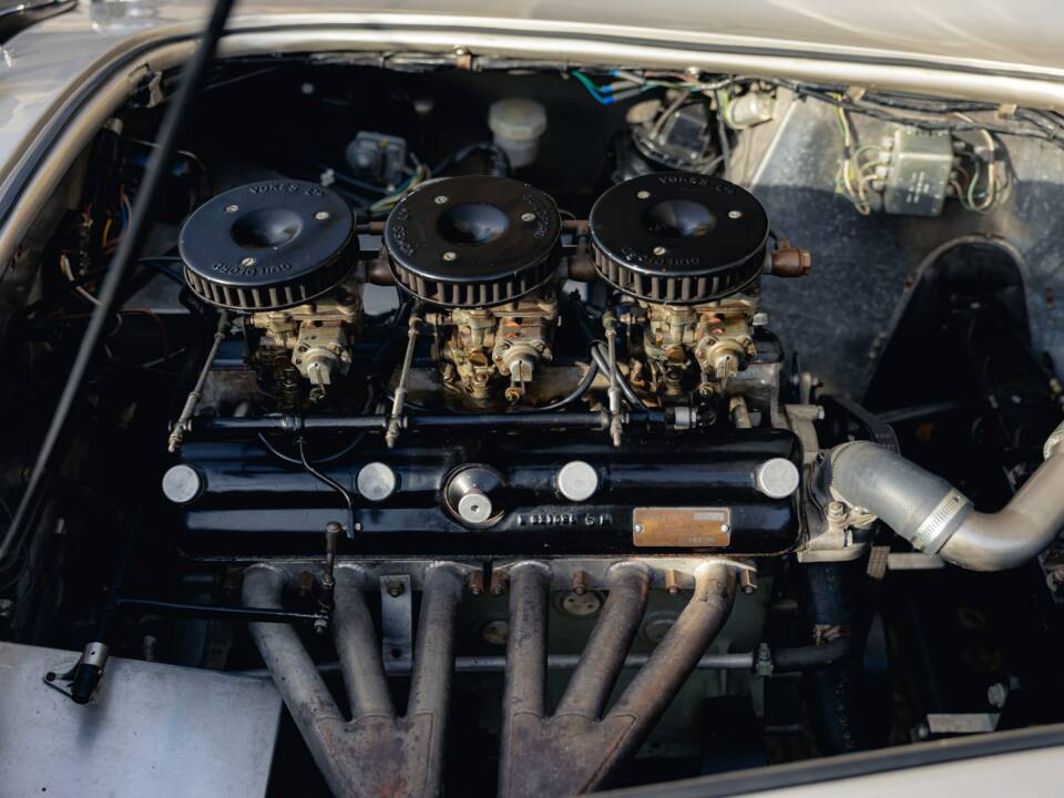 Image 17/19 of AC Ace Bristol (1959)