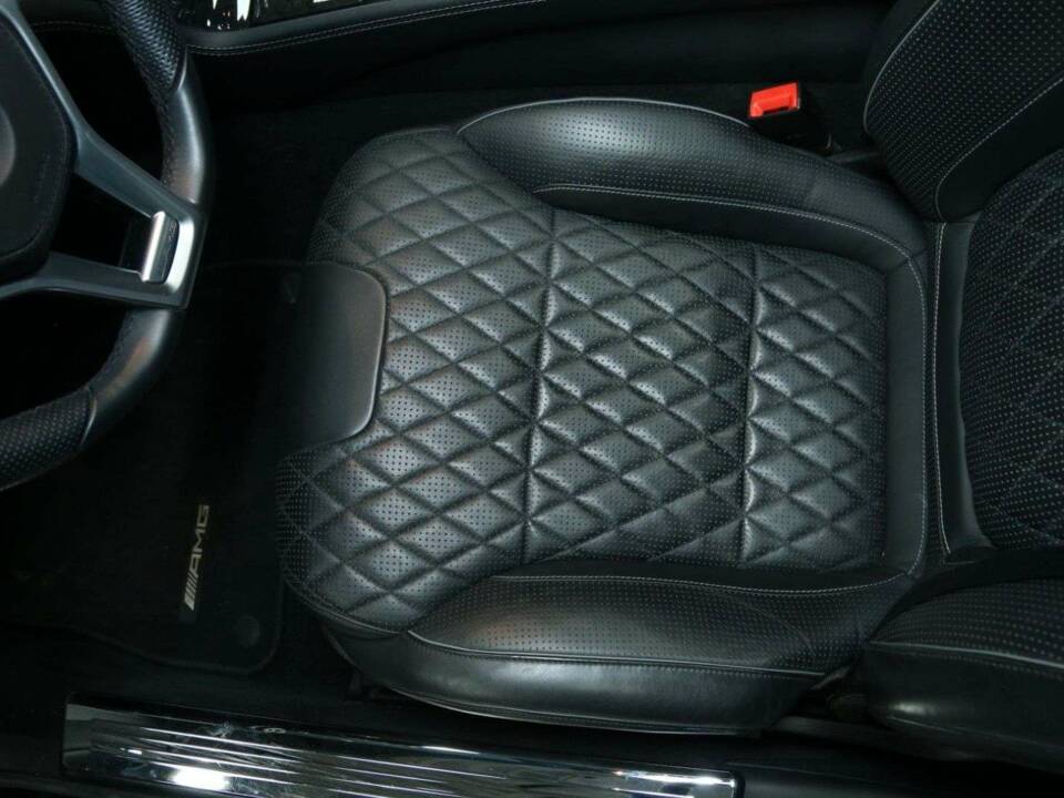 Bild 14/50 von Mercedes-Benz SL 65 AMG (2012)