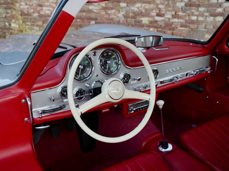 Image 3/50 of Mercedes-Benz 300 SL &quot;Gullwing&quot; (1955)