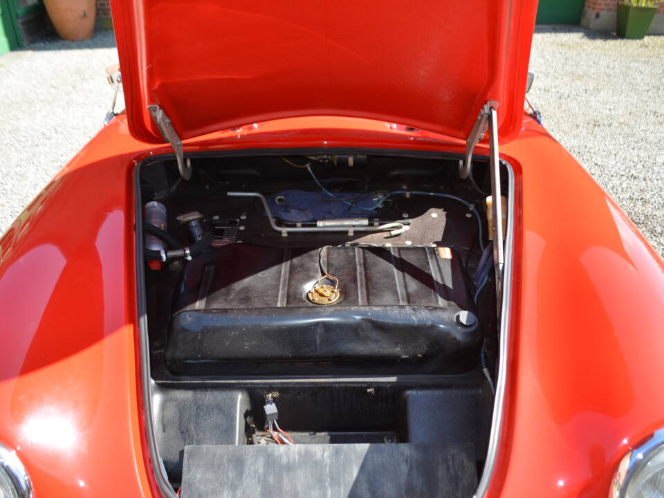 Image 15/15 of Apal Speedster (1986)