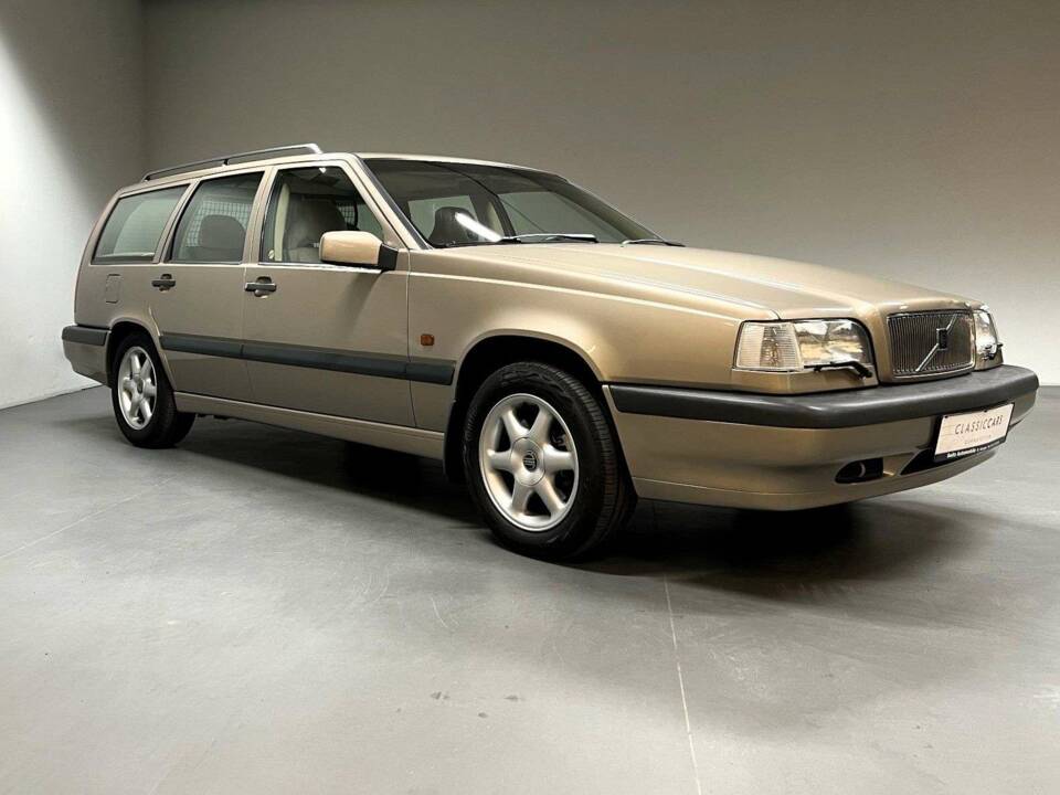 Bild 1/15 von Volvo 850 2.5-10V (1994)