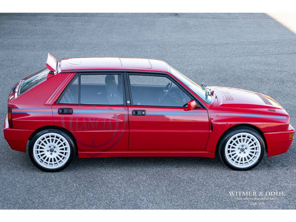 Immagine 11/27 di Lancia Delta HF Integrale (1991)