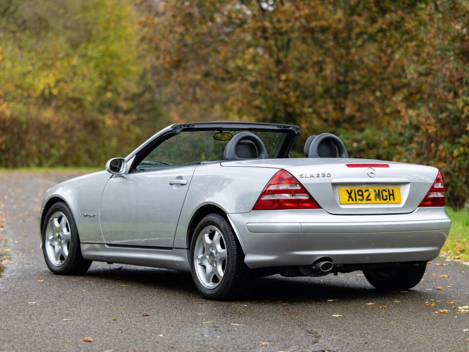 Image 7/47 of Mercedes-Benz SLK 230 Kompressor (2000)