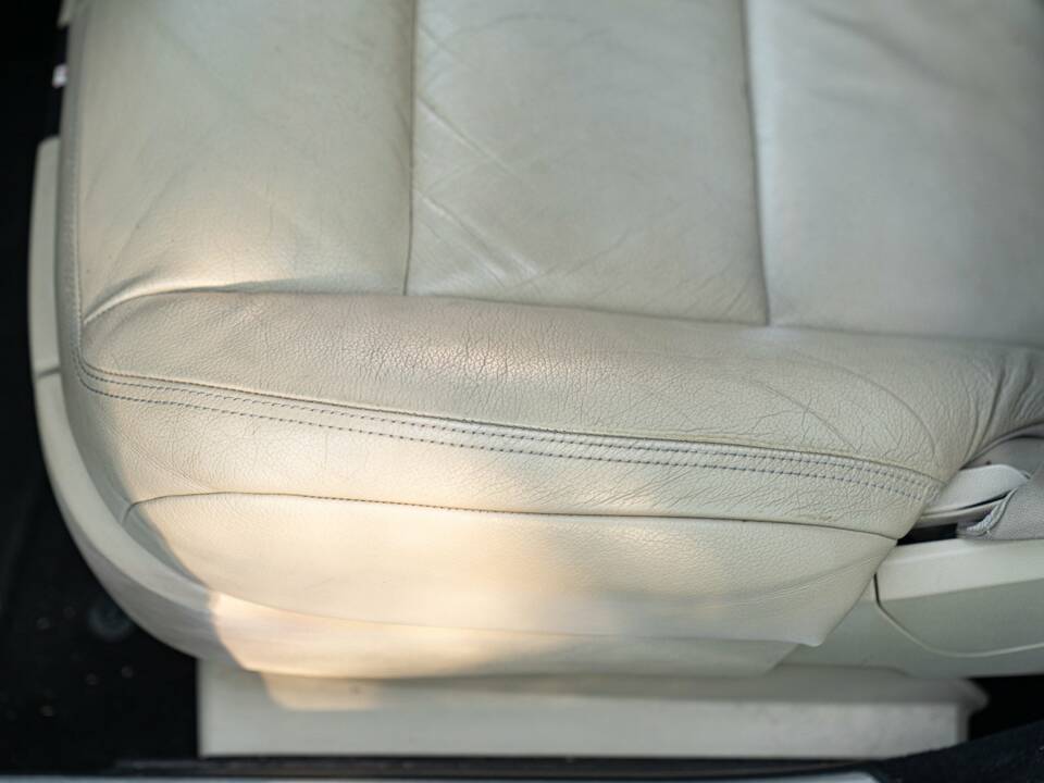 Immagine 31/50 di Mercedes-Benz S 350 CDI BlueEFFICIENCY L (2011)