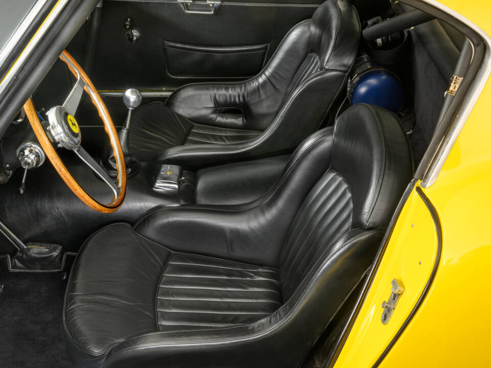 Image 11/27 de Ferrari 250 GT SWB Berlinetta (1960)