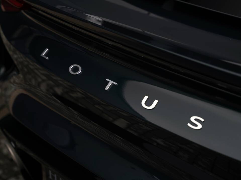 Image 32/50 de Lotus Emira &quot;First Edition&quot; (2023)