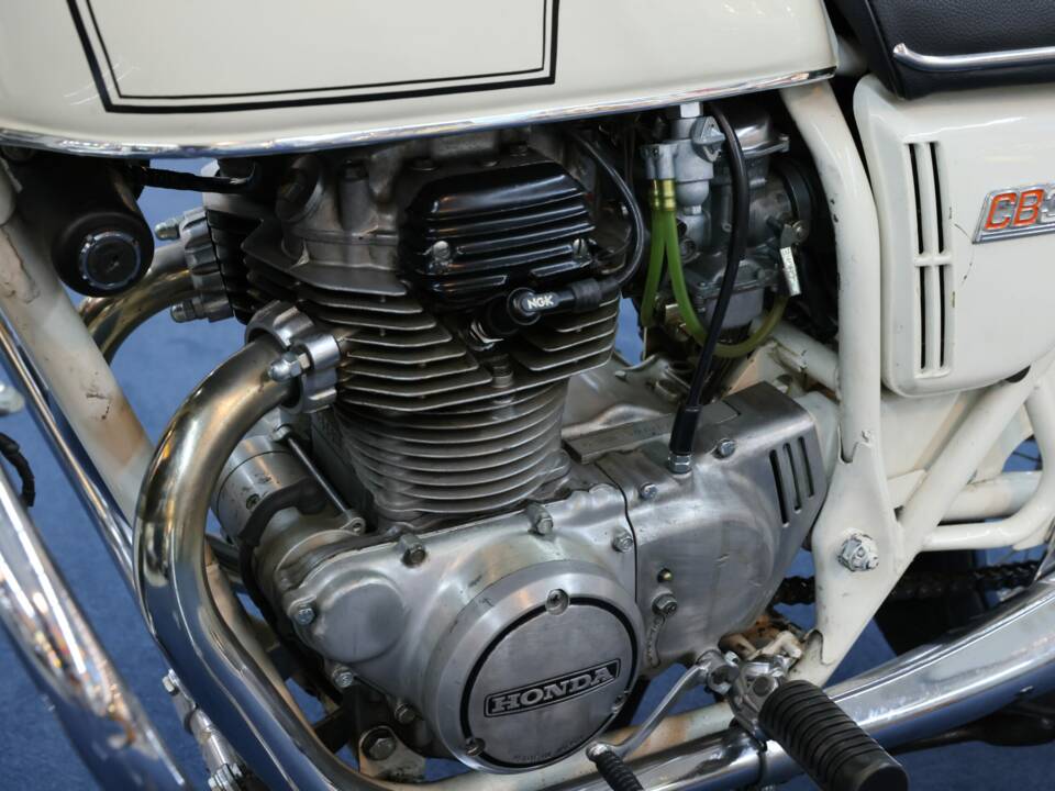 Image 18/40 of Honda CB 360 G (1974)