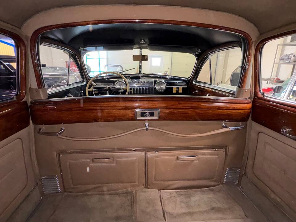 Image 13/24 of Cadillac Fleetwood 60 Special (1947)