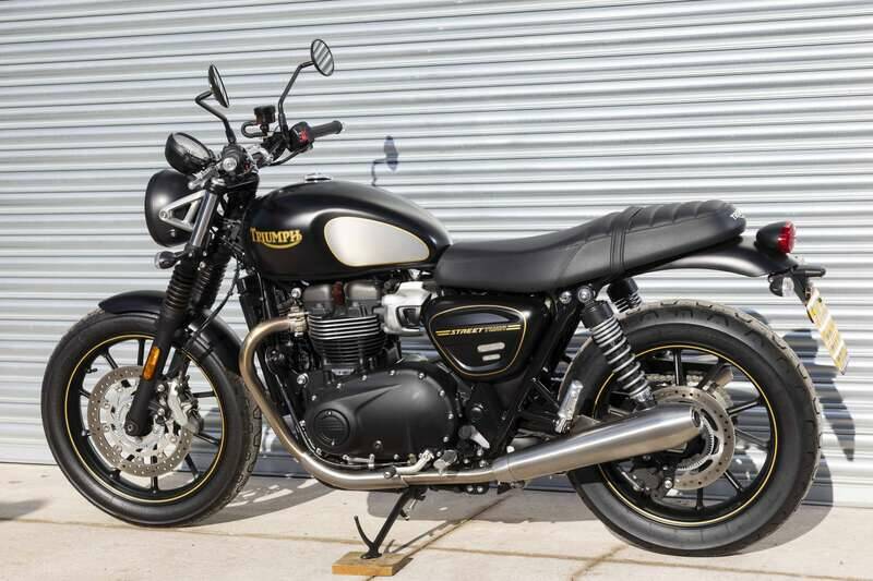 Immagine 41/42 di Triumph Street Twin Bonneville (2021)
