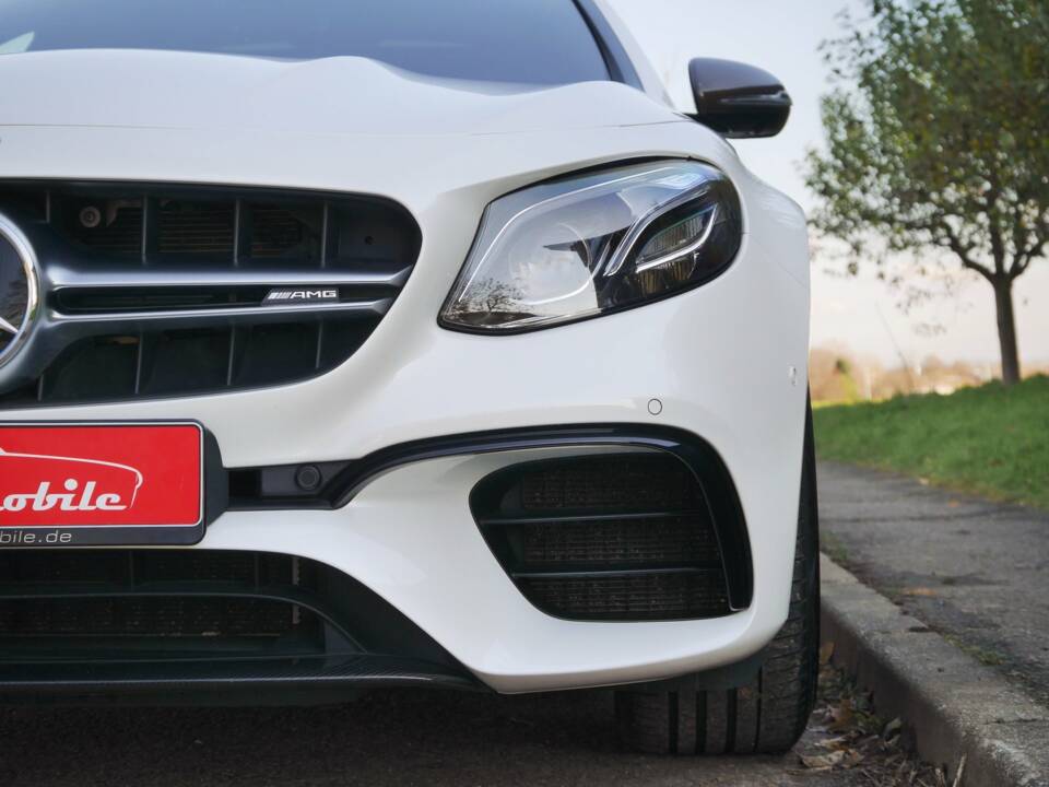 Image 31/33 of Mercedes-Benz AMG E 63 S 4MATIC+ (2019)