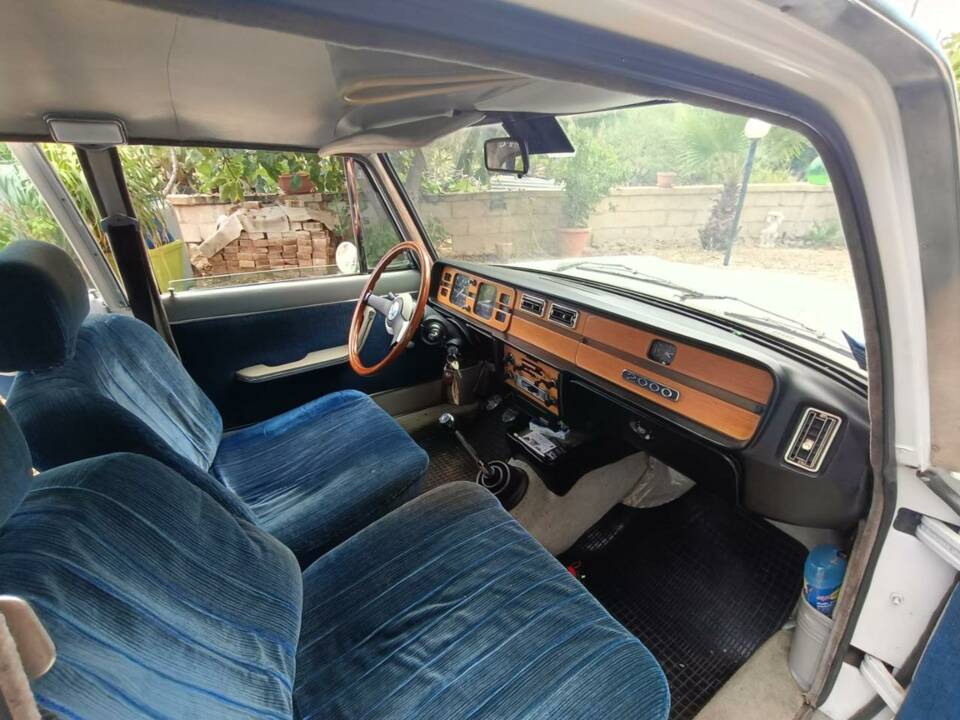 Immagine 8/50 di Lancia Flavia 2000 (1974)