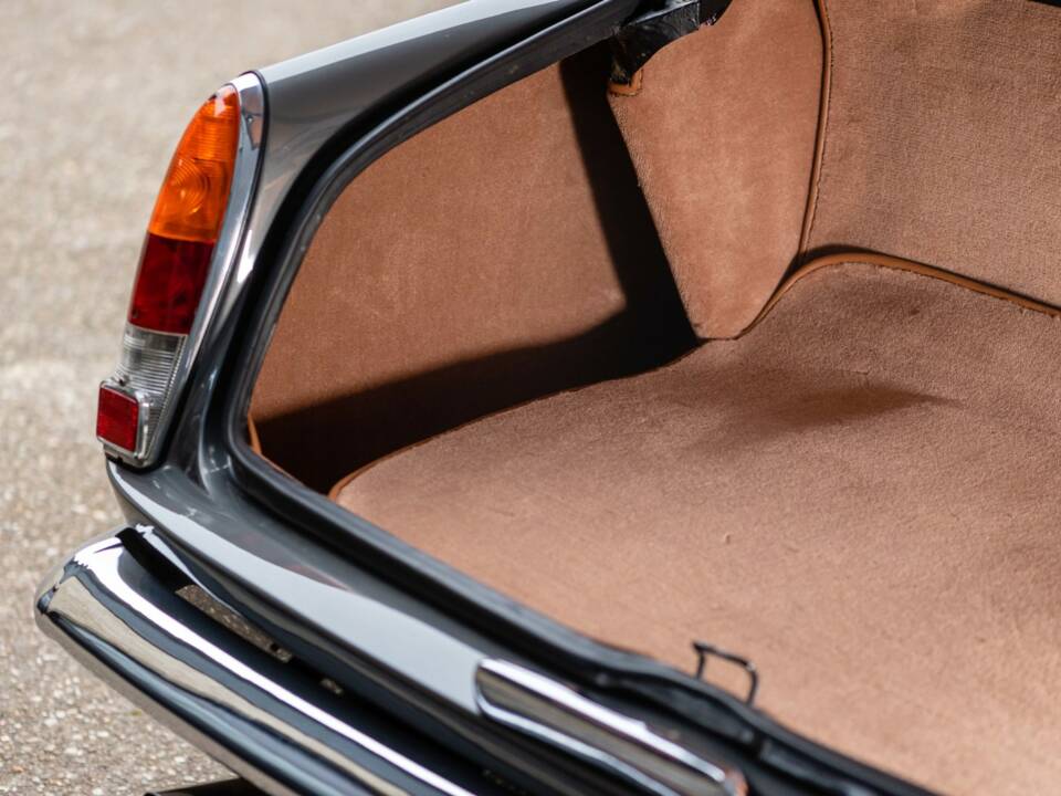 Bild 40/50 von Ferrari 250 GT/E (1963)