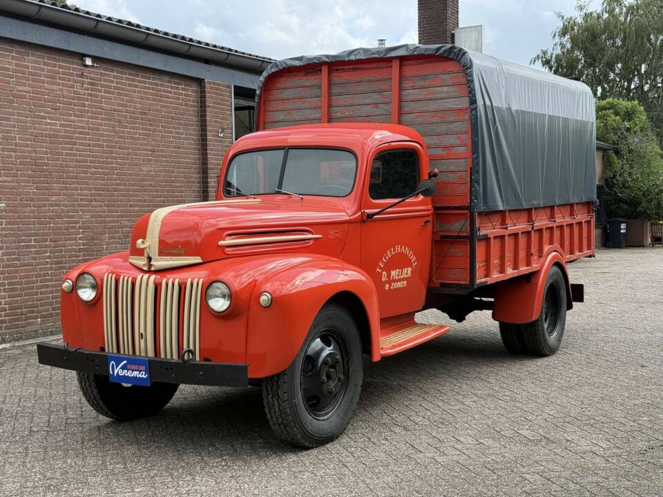 Immagine 10/20 di Ford F3 Conventional (1947)