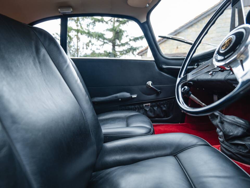 Bild 51/70 von Alfa Romeo Giulia Sprint Speciale (1964)