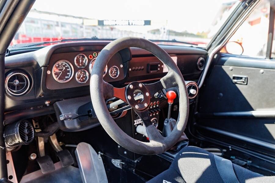 Image 35/41 de Ford Escort RS 1800 (1975)