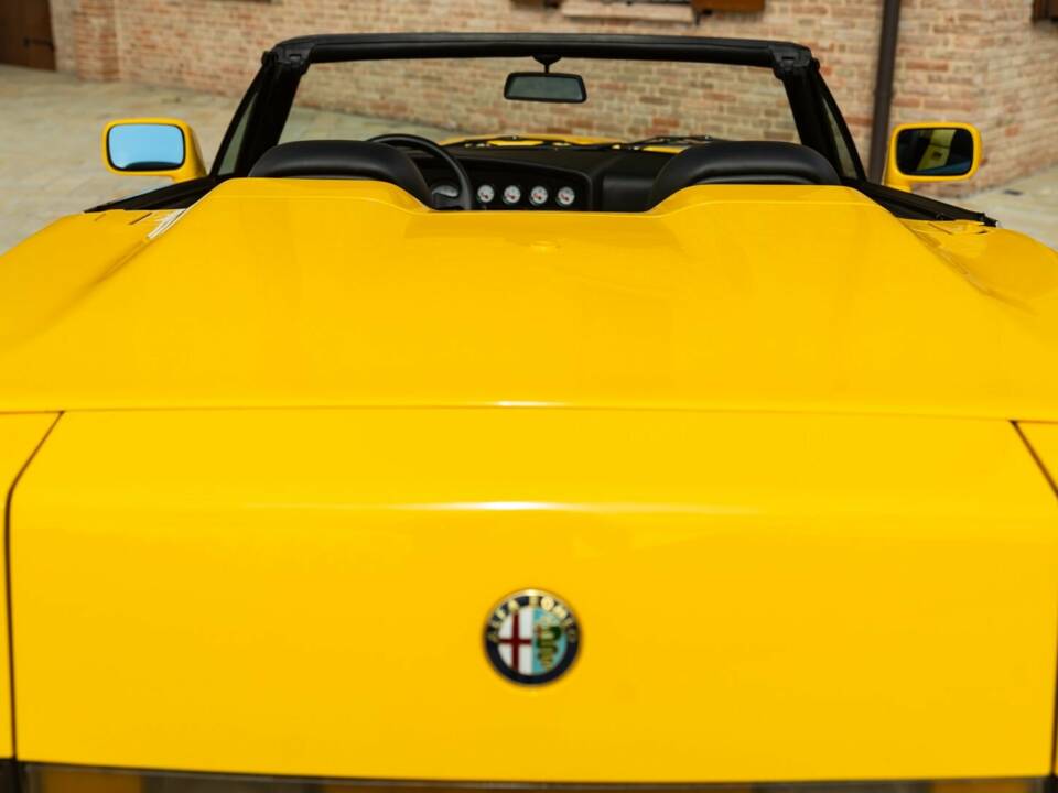 Bild 39/50 von Alfa Romeo RZ (1994)