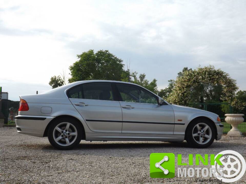 Immagine 6/10 di BMW 320Ci (1999)