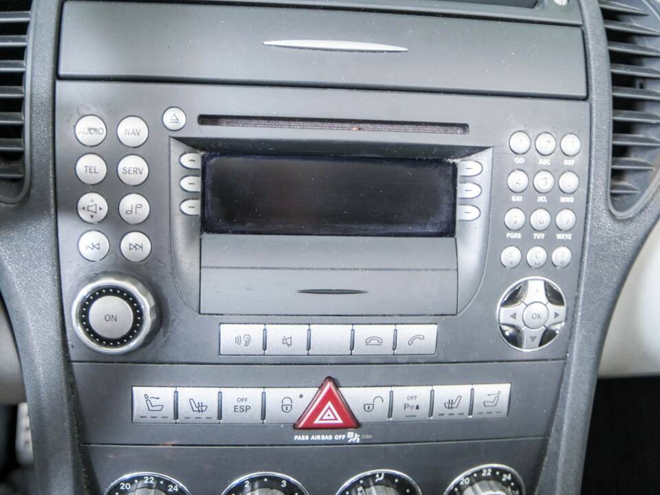 Bild 28/50 von Mercedes-Benz SLK 280 (2005)