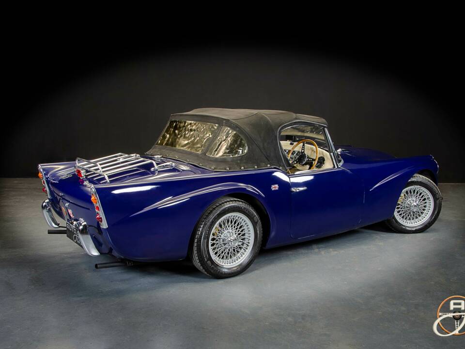 Bild 19/20 von Daimler SP 250 (1960)