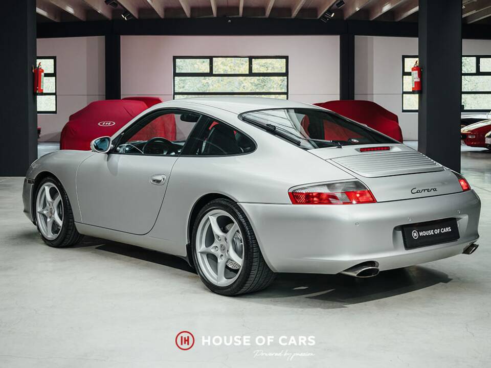 Imagen 9/23 de Porsche 911 Carrera (2002)