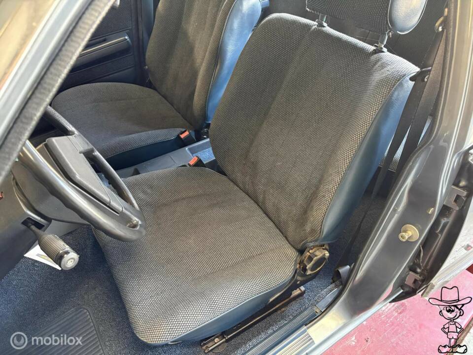 Image 6/35 de Opel Rekord 2,0 E (1985)