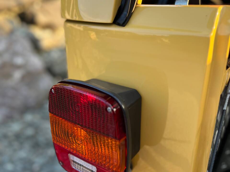 Image 33/88 de Jeep CJ-7 2.4L Diesel (1980)