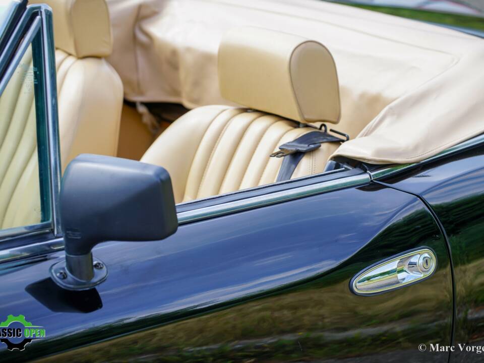 Image 25/42 of FIAT Spider 2000 (1981)