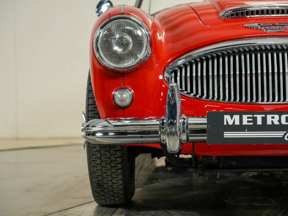 Image 17/43 of Austin-Healey 3000 Mk II (BJ7) (1963)