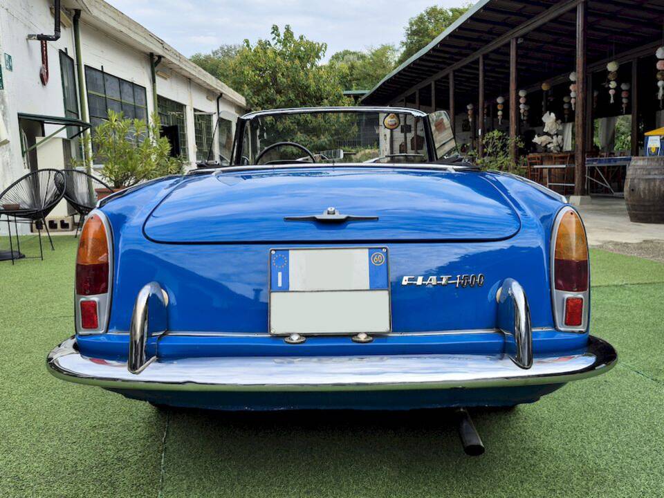 Image 13/74 of FIAT 1500 S (1960)