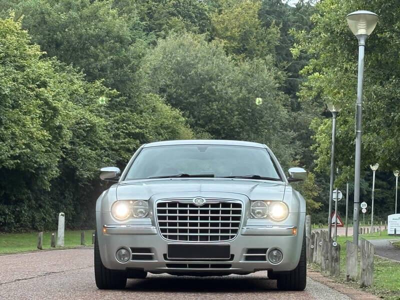 Image 50/50 of Chrysler 300 S (2008)