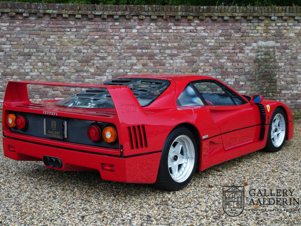 Imagen 2/50 de Ferrari F40 (1992)