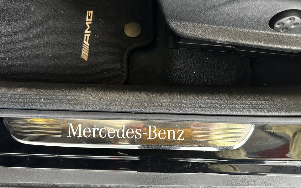 Image 31/50 of Mercedes-Benz GLC 250 4MATIC (2018)