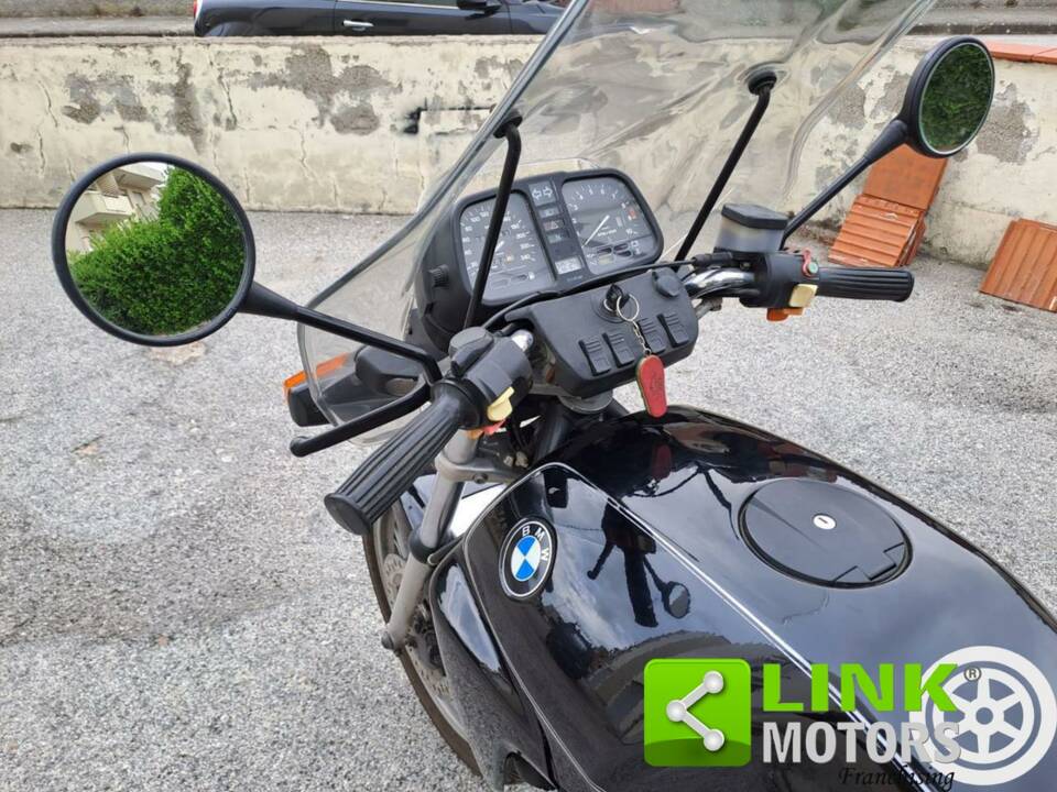 Bild 8/10 von BMW DUMMY (1989)