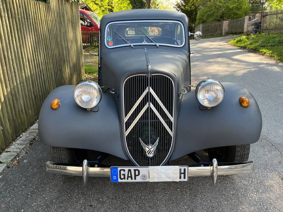 Bild 2/18 von Citroën Traction Avant 11 BL (1954)