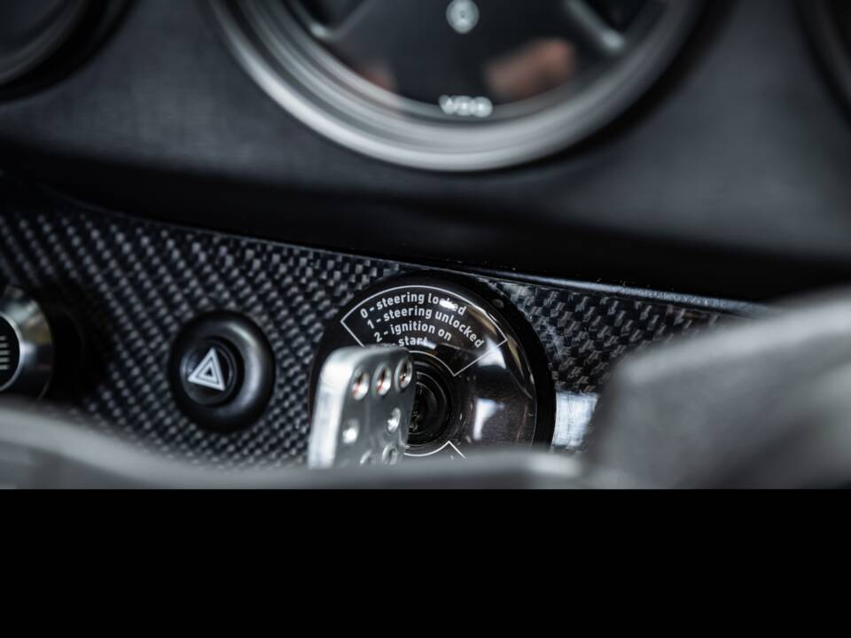 Bild 72/86 von Porsche 911 2.7 S (1977)