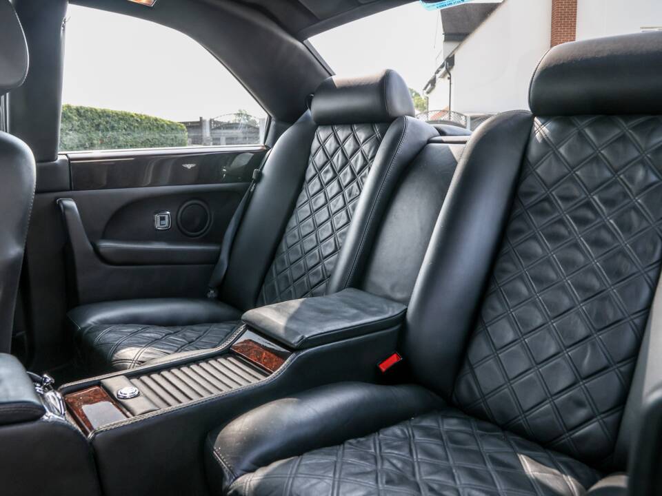 Image 28/49 de Bentley Continental R (2003)