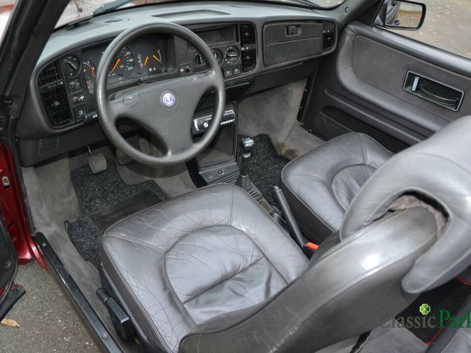 Immagine 31/50 di Saab 900 2.1 i 16V (1993)