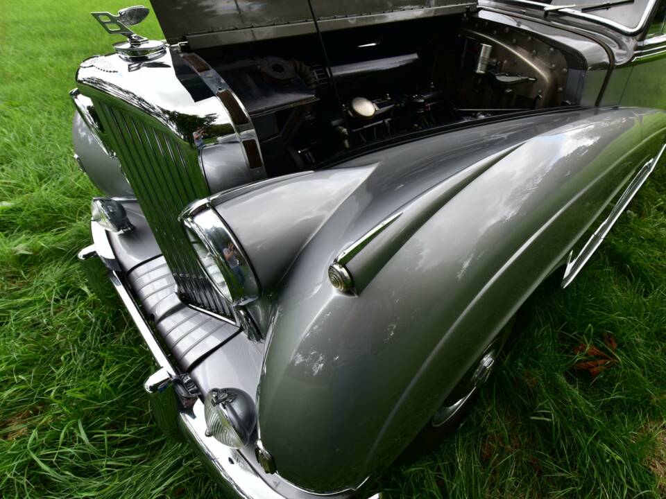 Image 31/50 of Bentley Mark VI Mulliner (1951)