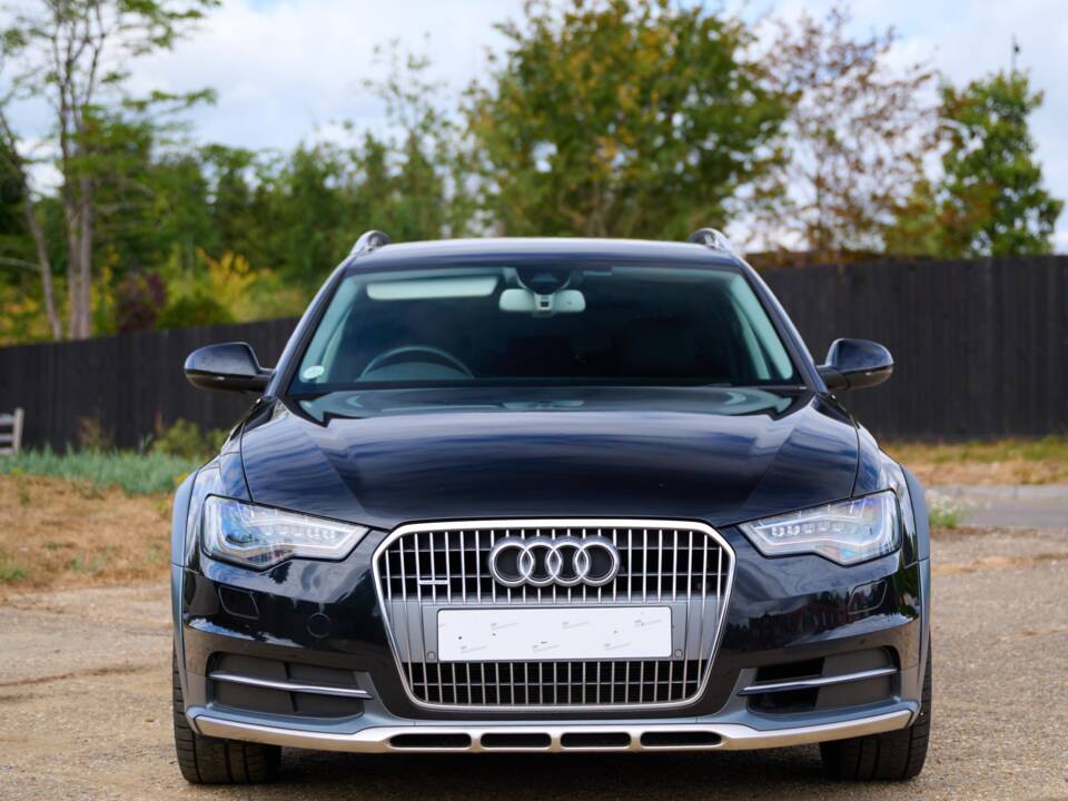 Bild 27/50 von Audi A6 3.0 TFSI allroad quattro (2012)