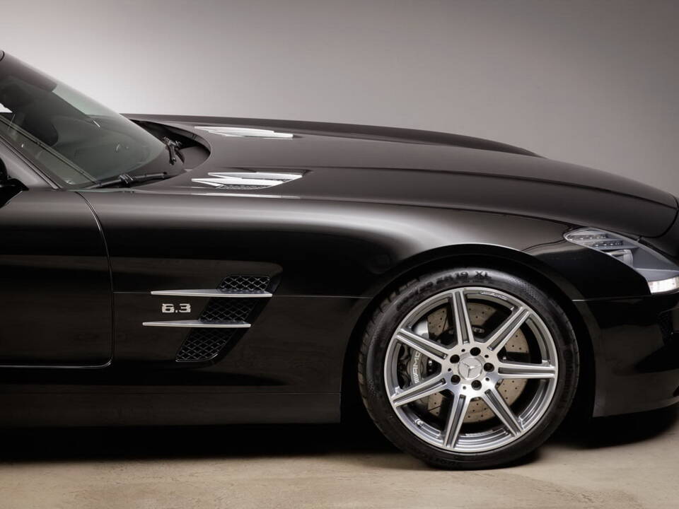 Bild 18/34 von Mercedes-Benz SLS AMG (2013)