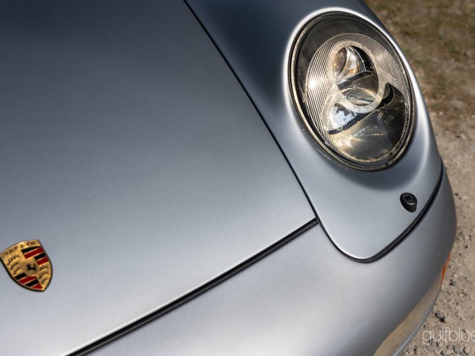 Immagine 70/73 di Porsche 911 Carrera (1995)