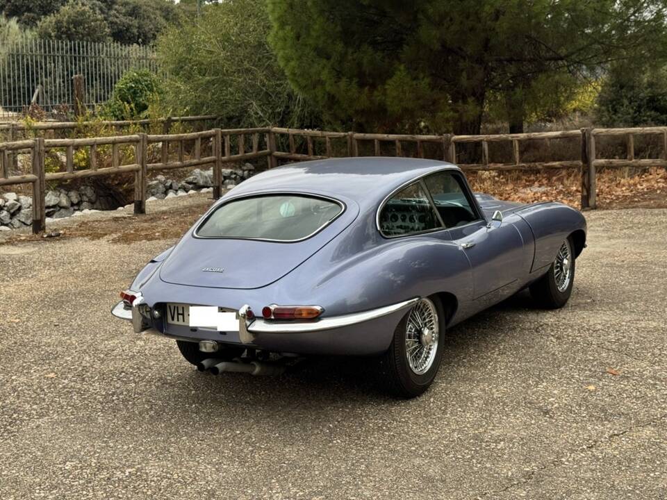 Image 7/8 de Jaguar Type E 3.8 (1963)