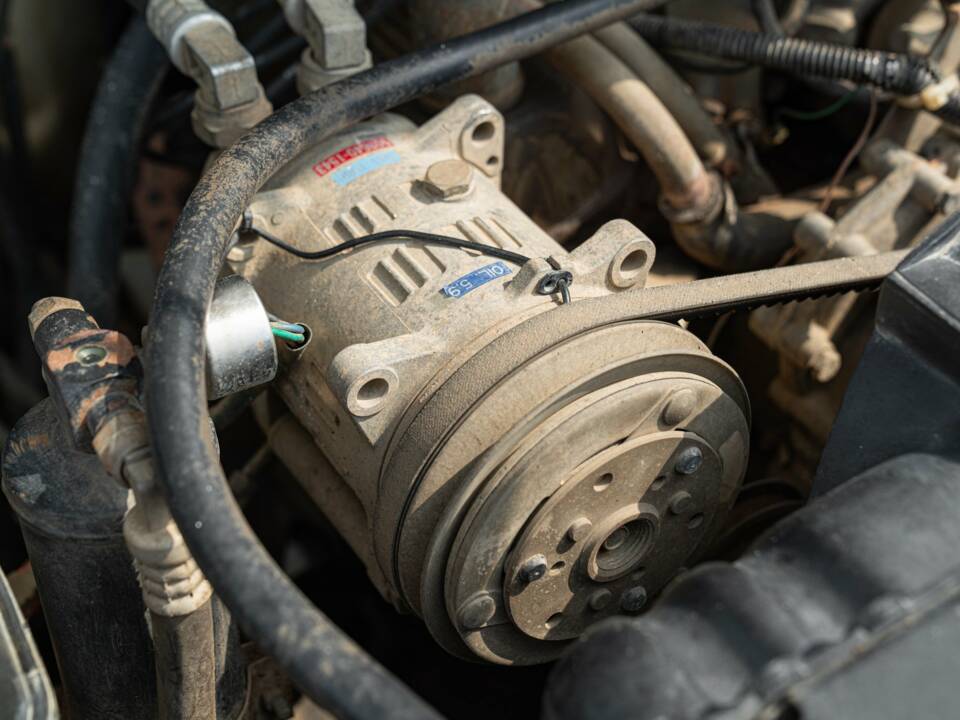 Immagine 48/50 di Land Rover Range Rover Classic 3.9 (1991)