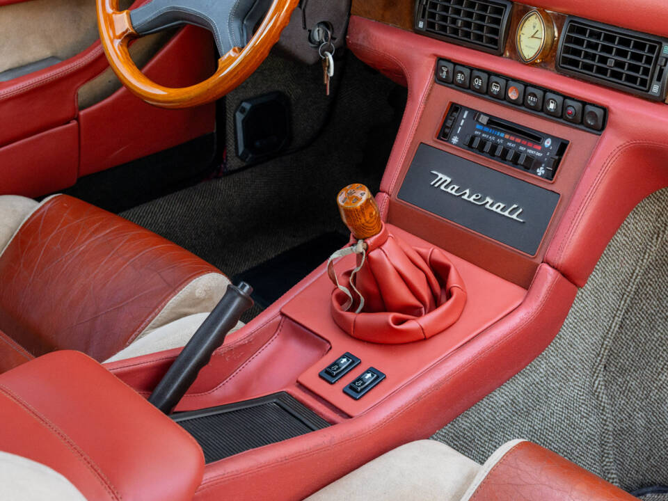 Bild 44/71 von Maserati Biturbo Si (1987)