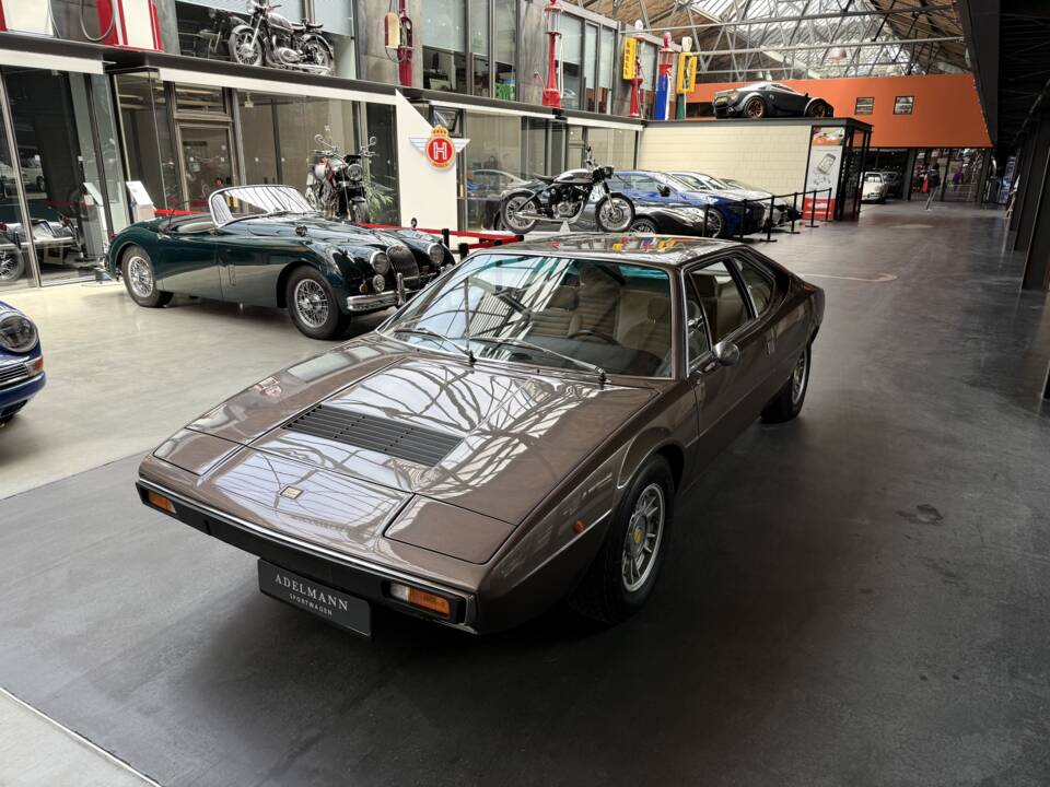 Bild 4/21 von Ferrari Dino 308 GT4 (1975)