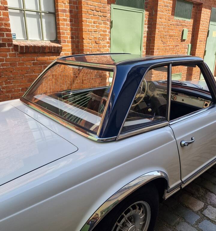 Image 14/100 de Mercedes-Benz 250 SL (1967)