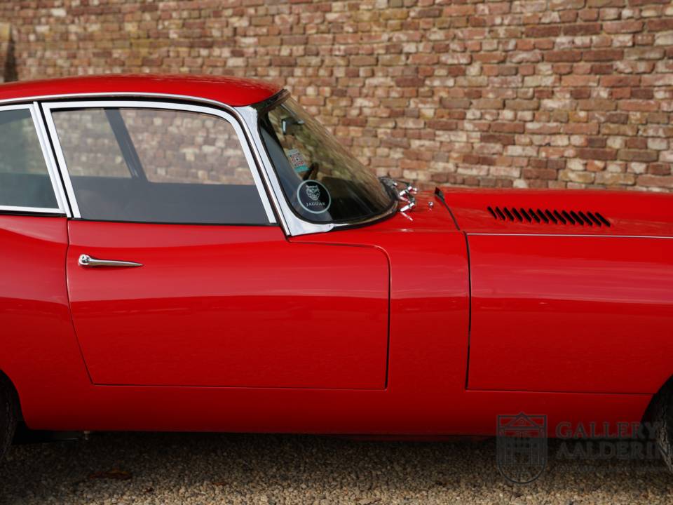 Immagine 29/50 di Jaguar E-Type 3.8 (1963)